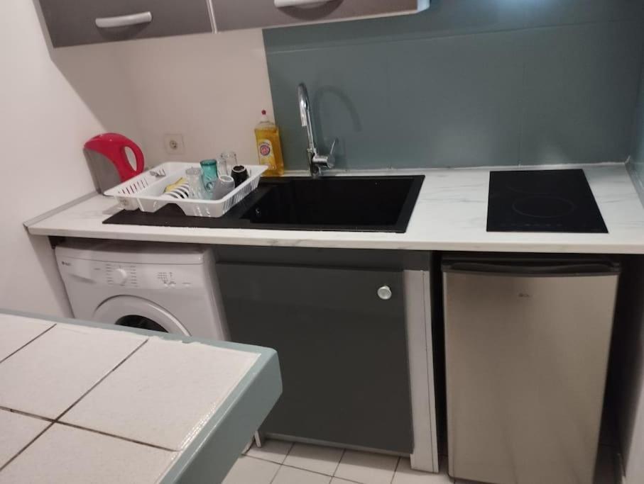 Studio Equipe Proche Aeroport Paris Cdg Apartment Vemars Exterior foto